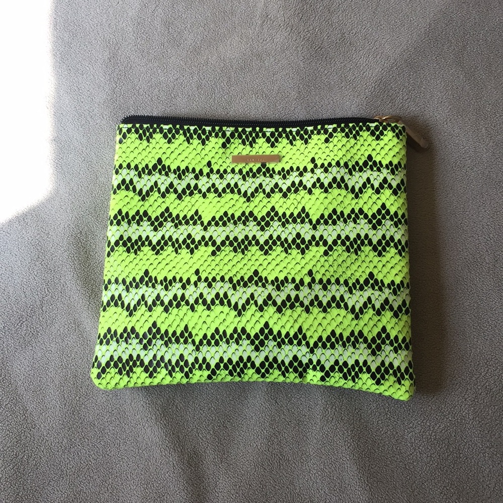 Kestrel Bag